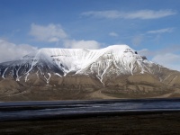 Spitsbergen+mountain.jpg